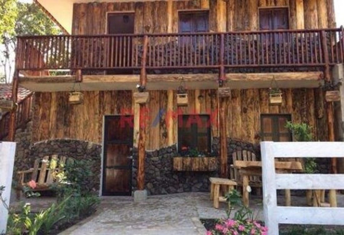 4 Bedrooms Bedrooms, 0 ,4 BathroomsBathrooms,Villa,For Sale,0,1014