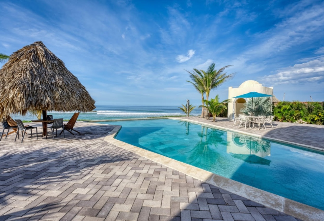 Escuintla, Sololá, 4 Bedrooms Bedrooms, 0 ,4 BathroomsBathrooms,Villa,For Sale,0,1003